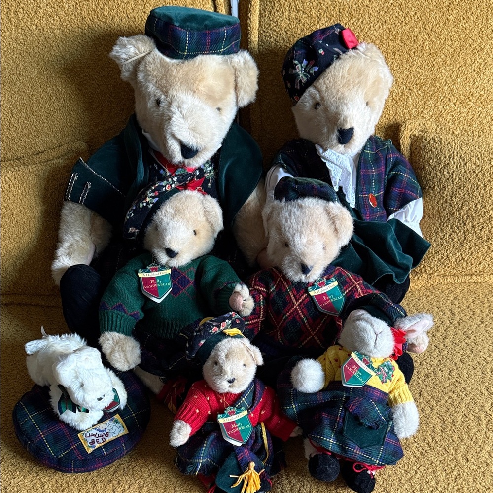 Vanderbear “A Highland Fling”